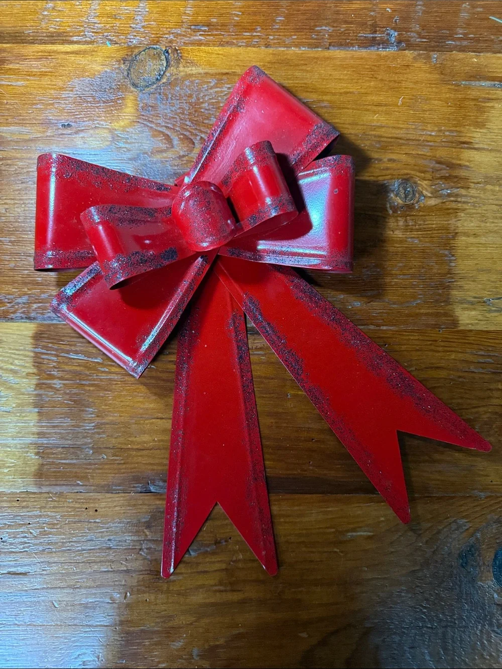 🎄 Red Distressed Metal Decorative Bow Wall or Wreath Accent w/Hanger